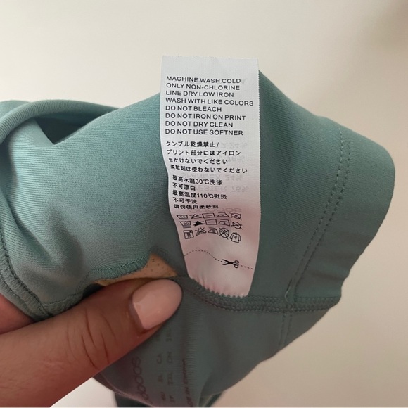 Adodos Size XL Sports Bra Sage Green Strappy - Picture 2 of 5